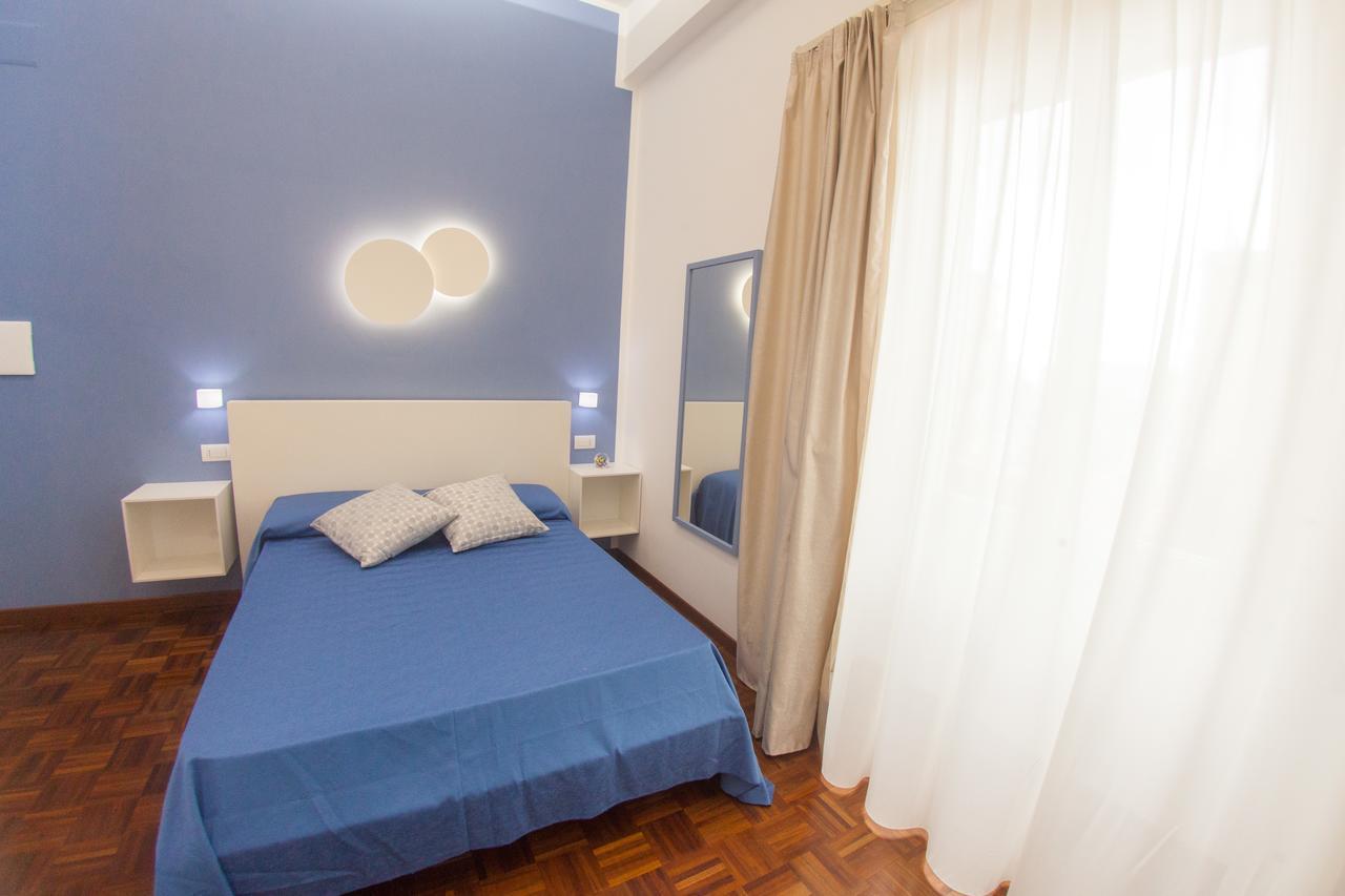 319 Al Duomo Bed & Breakfast Napoli Dış mekan fotoğraf