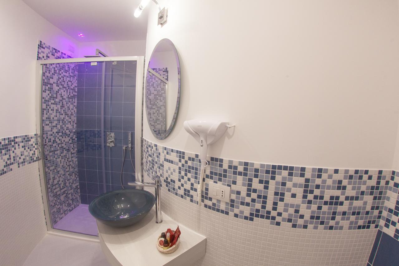 319 Al Duomo Bed & Breakfast Napoli Dış mekan fotoğraf