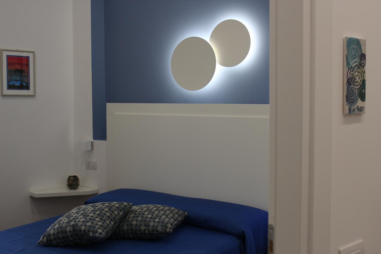 319 Al Duomo Bed & Breakfast Napoli Dış mekan fotoğraf